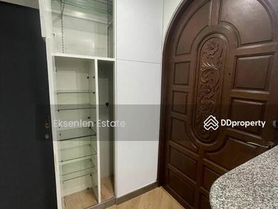 Prasanmitr Condominium, Bangkok, Thailand Prasanmitr Condominium, Bangkok, Thailand