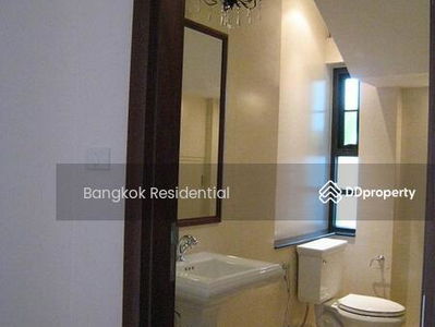 4 Bedroom House in Soi Soonvijai, Bangkok, Thailand 4 Bedroom House in Soi Soonvijai, Bangkok, Thailand