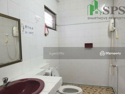 Single house for rent in Huai Khwang. (SPSAM1017), Bangkok, Thailand Single house for rent in Huai Khwang. (SPSAM1017), Bangkok, Thailand