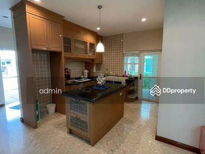 Laddarom Elegance Kaset-Nawamin, Bangkok, Thailand Laddarom Elegance Kaset-Nawamin, Bangkok, Thailand