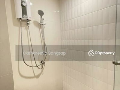 Life Asoke, Bangkok, Thailand Life Asoke, Bangkok, Thailand