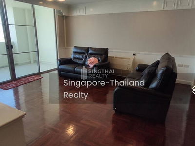 Le Chateau Mansion, Bangkok, Thailand Le Chateau Mansion, Bangkok, Thailand