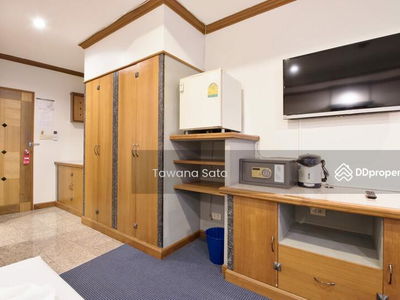 Bavana Surawong, next to BTS Saladaeng, Chula Hospital, MRT Silom, Bangkok, Thailand Bavana Surawong, next to BTS Saladaeng, Chula Hospital, MRT Silom, Bangkok, Thailand