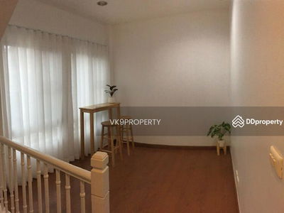 House in the middle of Swisstown Soi Prasertmanukit 25, Bangkok, Thailand House in the middle of Swisstown Soi Prasertmanukit 25, Bangkok, Thailand