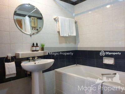 United Tower Condominium, Bangkok, Thailand United Tower Condominium, Bangkok, Thailand