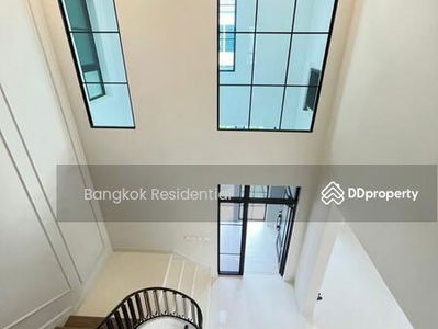 Nantawan Rama 9 New Krungthepkreetha, Bangkok, Thailand Nantawan Rama 9 New Krungthepkreetha, Bangkok, Thailand