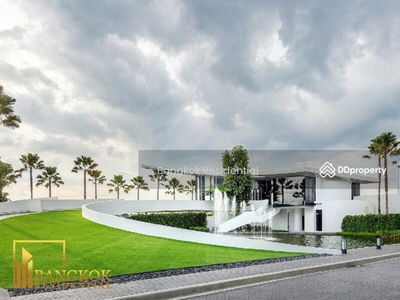 Nantawan Rama 9 New Krungthepkreetha, Bangkok, Thailand Nantawan Rama 9 New Krungthepkreetha, Bangkok, Thailand