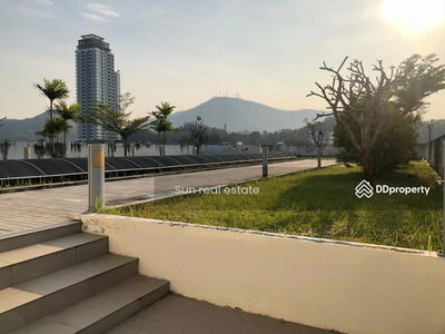 Golden Coast Sriracha Phase2, Chon Buri, Thailand Golden Coast Sriracha Phase2, Chon Buri, Thailand