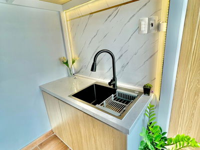 Hoang Hoa Tham Street, Vietnam Hoang Hoa Tham Street, Vietnam