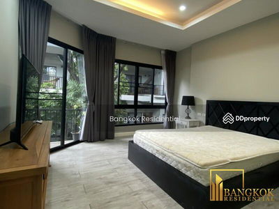 House in Compound, Bangkok, Thailand House in Compound, Bangkok, Thailand