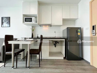 Rich Park @ Triple Station, Bangkok, Thailand Rich Park @ Triple Station, Bangkok, Thailand