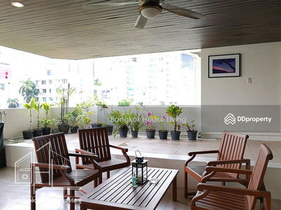 Charan Mansion, Bangkok, Thailand Charan Mansion, Bangkok, Thailand