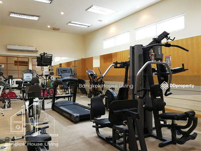 Charan Mansion, Bangkok, Thailand Charan Mansion, Bangkok, Thailand