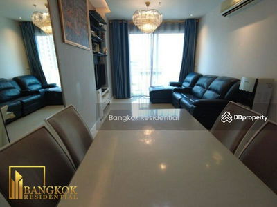 The Bloom Sukhumvit 71, Bangkok, Thailand The Bloom Sukhumvit 71, Bangkok, Thailand