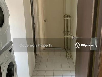 Nusasiri Grand, Bangkok, Thailand Nusasiri Grand, Bangkok, Thailand