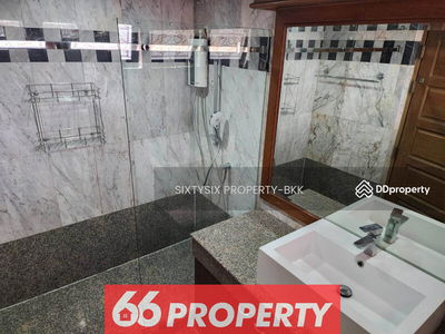 Lake Side Villa 2, Samut Prakan, Thailand Lake Side Villa 2, Samut Prakan, Thailand