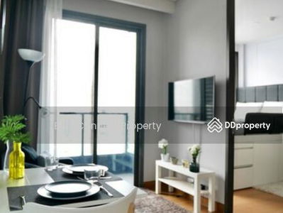 The Lumpini 24, Bangkok, Thailand The Lumpini 24, Bangkok, Thailand