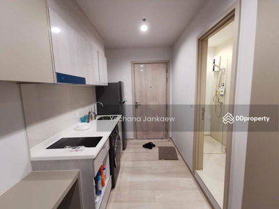 Life One Wireless, Bangkok, Thailand Life One Wireless, Bangkok, Thailand