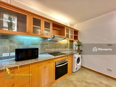 Esmeralda Apartments, Bangkok, Thailand Esmeralda Apartments, Bangkok, Thailand