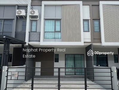 Pleno Phaholyothin-Rangsit, Pathum Thani, Thailand Pleno Phaholyothin-Rangsit, Pathum Thani, Thailand