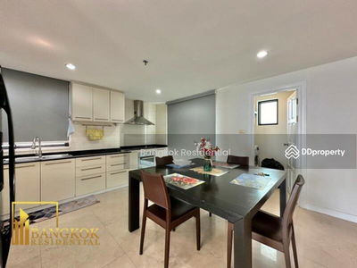 Lake Green, Bangkok, Thailand Lake Green, Bangkok, Thailand