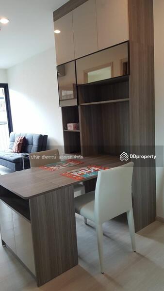 Life Asoke, Bangkok, Thailand Life Asoke, Bangkok, Thailand