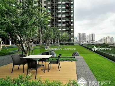 Life Asoke, Bangkok, Thailand Life Asoke, Bangkok, Thailand