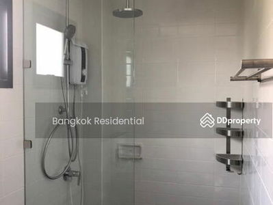 5 Bed House in Sukhumvit 36, Thonglor, Bangkok, Thailand 5 Bed House in Sukhumvit 36, Thonglor, Bangkok, Thailand