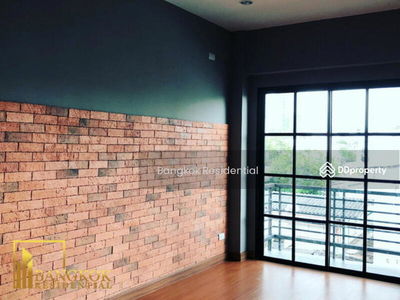 5 Bed House in Sukhumvit 36, Thonglor, Bangkok, Thailand 5 Bed House in Sukhumvit 36, Thonglor, Bangkok, Thailand