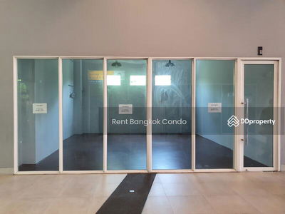 Supalai Lite Ratchada-Narathiwas-Sathorn, Bangkok, Thailand Supalai Lite Ratchada-Narathiwas-Sathorn, Bangkok, Thailand