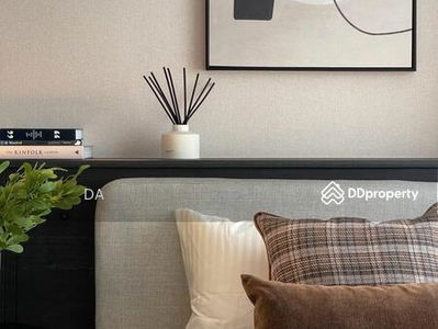 Life One Wireless, Bangkok, Thailand Life One Wireless, Bangkok, Thailand