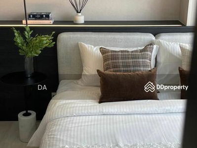 Life One Wireless, Bangkok, Thailand Life One Wireless, Bangkok, Thailand