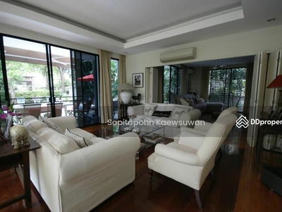 10110, Bangkok, Thailand 10110, Bangkok, Thailand