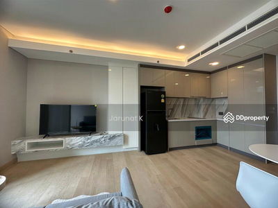 Siamese Exclusive Queens, Bangkok, Thailand Siamese Exclusive Queens, Bangkok, Thailand