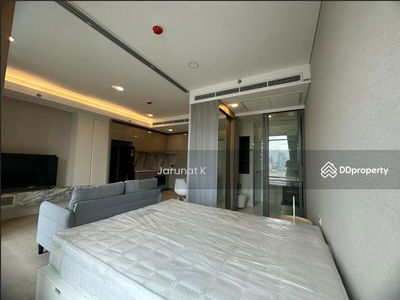 Siamese Exclusive Queens, Bangkok, Thailand Siamese Exclusive Queens, Bangkok, Thailand