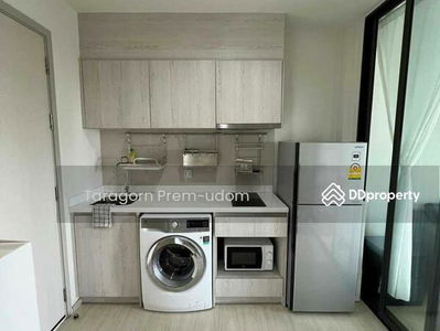 Life Sukhumvit 48, Bangkok, Thailand Life Sukhumvit 48, Bangkok, Thailand