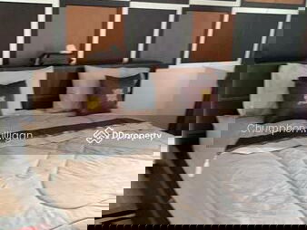 Proud Villa Sathorn-Charoenrat, Bangkok, Thailand Proud Villa Sathorn-Charoenrat, Bangkok, Thailand