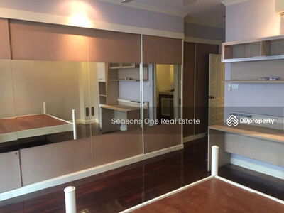 3 Bedroom Beautiful Condo @Sukhumvit 24 for RENT, Bangkok, Thailand 3 Bedroom Beautiful Condo @Sukhumvit 24 for RENT, Bangkok, Thailand