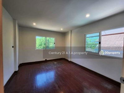 For rent, new detached house, renovate Near Jomtien Beach, Pattaya, Nong Prue Subdistrict, Bang Lamung District Chonburi Province, Chon Buri, Thailand For rent, new detached house, renovate Near Jomtien Beach, Pattaya, Nong Prue Subdistrict, Bang Lamung District Chonburi Province, Chon Buri, Thailand