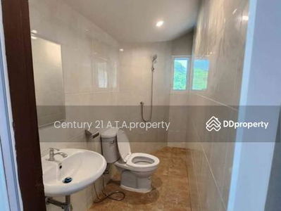 For rent, new detached house, renovate Near Jomtien Beach, Pattaya, Nong Prue Subdistrict, Bang Lamung District Chonburi Province, Chon Buri, Thailand For rent, new detached house, renovate Near Jomtien Beach, Pattaya, Nong Prue Subdistrict, Bang Lamung District Chonburi Province, Chon Buri, Thailand