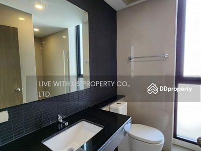 Dolce Udomsuk, Bangkok, Thailand Dolce Udomsuk, Bangkok, Thailand