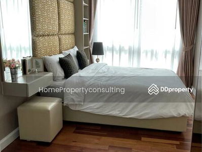 The Metropolis Samrong Interchange, Samut Prakan, Thailand The Metropolis Samrong Interchange, Samut Prakan, Thailand