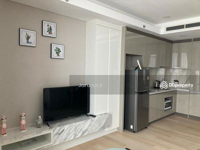 Siamese Exclusive Queens, Bangkok, Thailand Siamese Exclusive Queens, Bangkok, Thailand