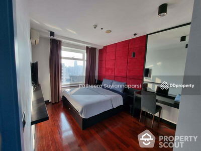 Circle Condominium, Bangkok, Thailand Circle Condominium, Bangkok, Thailand