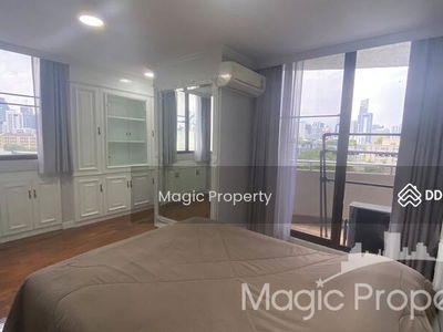 Supalai Place Sukhumvit 39, Bangkok, Thailand Supalai Place Sukhumvit 39, Bangkok, Thailand