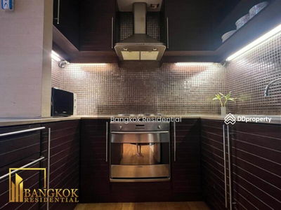 Supalai Place Sukhumvit 39, Bangkok, Thailand Supalai Place Sukhumvit 39, Bangkok, Thailand