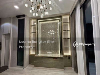 VIVE Rama 9, Bangkok, Thailand VIVE Rama 9, Bangkok, Thailand