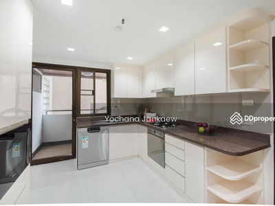 Mayfair Garden, Bangkok, Thailand Mayfair Garden, Bangkok, Thailand