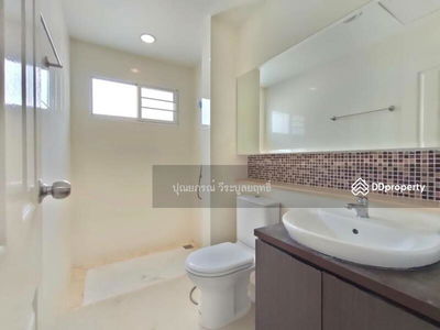 The Centro Rattanathibet, Nonthaburi, Thailand The Centro Rattanathibet, Nonthaburi, Thailand