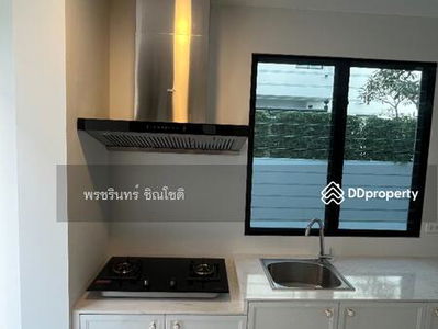 Nantawan Rama 9 New Krungthepkreetha, Bangkok, Thailand Nantawan Rama 9 New Krungthepkreetha, Bangkok, Thailand